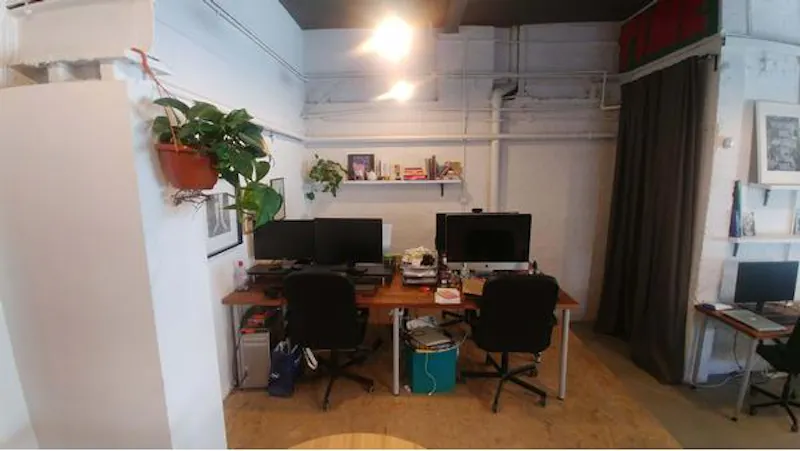 Small co-working office, T168 (photo 8)