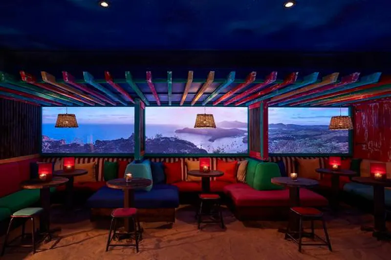Soho cocktail lounge, R818 (photo 16)