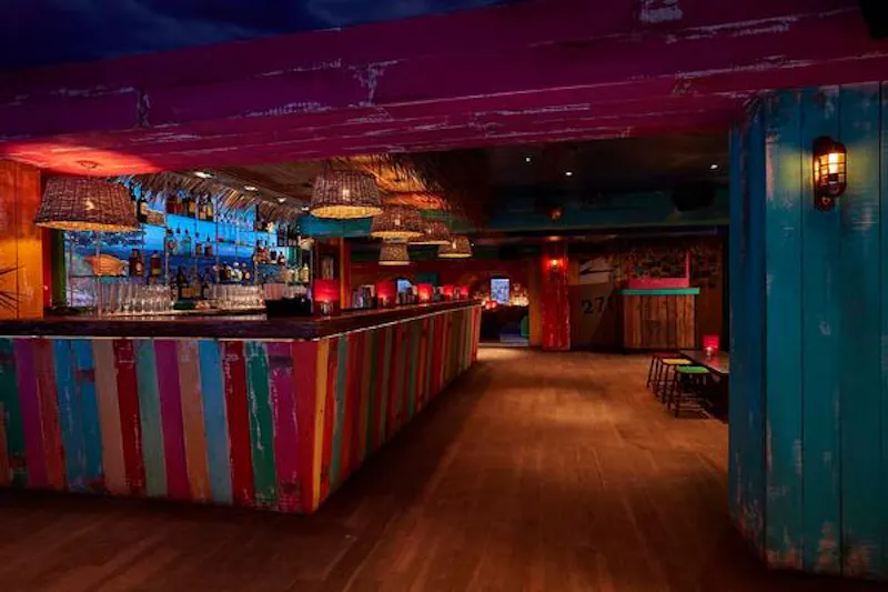Soho cocktail lounge, R818 (photo 17)