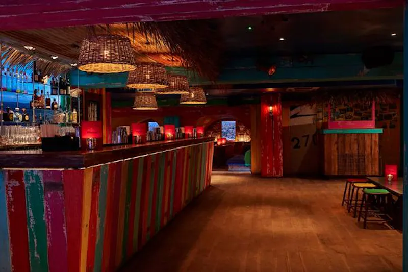 Soho cocktail lounge, R818 (photo 19)