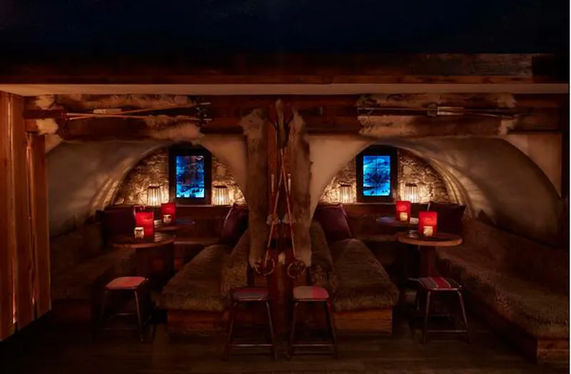 Soho cocktail lounge, R818 (photo 23)