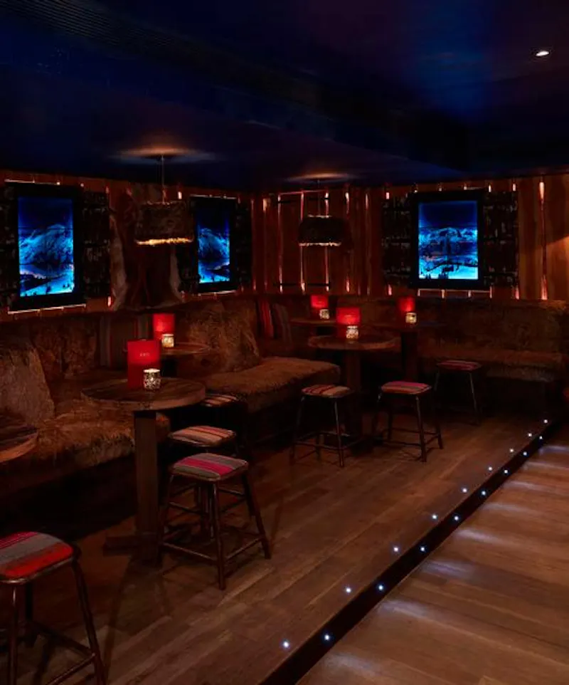 Soho cocktail lounge, R818 (photo 28)