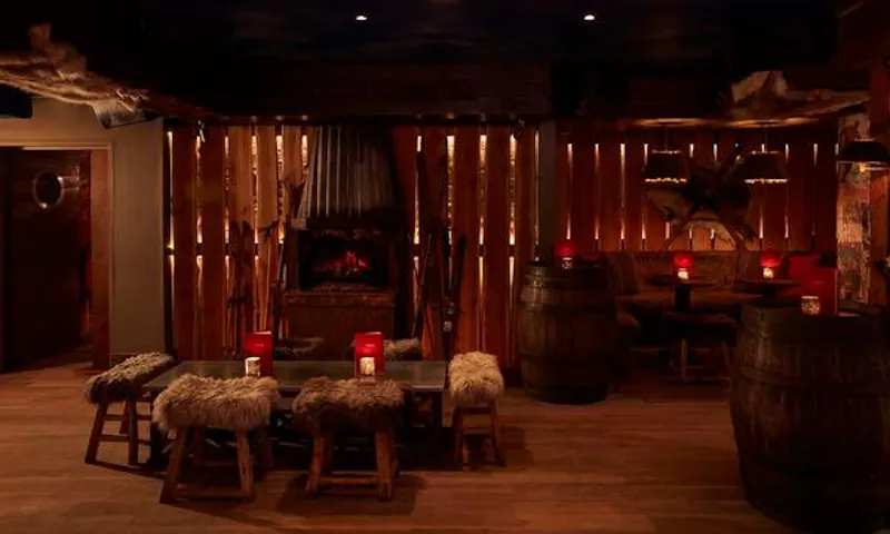 Soho cocktail lounge, R818 (photo 30)