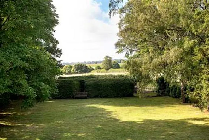 Film location C899 in Buckinghamshire (photo 25)