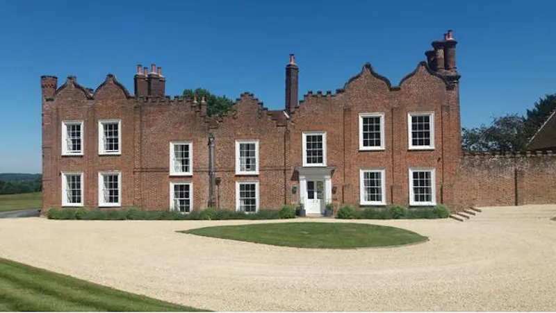 Film location H1014 in Buckinghamshire (photo 1)