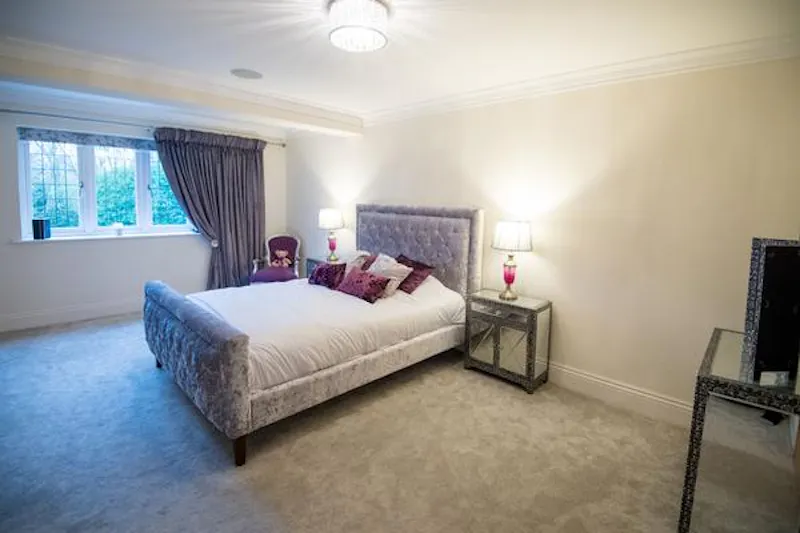 Walsall Modern home, D2398 (photo 12)