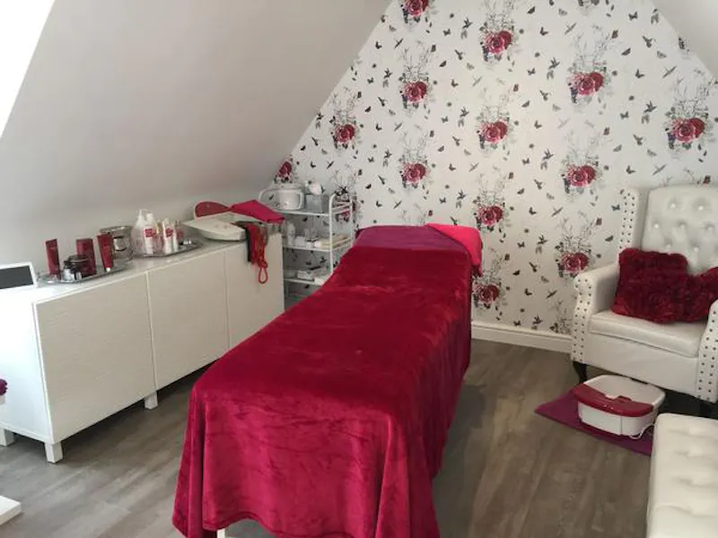 Walsall Modern home, D2398 (photo 20)