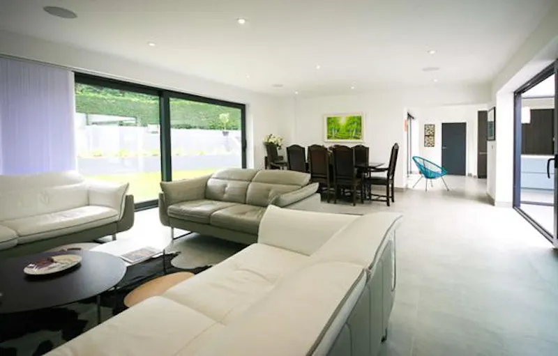 Living Room at Atrium Bromley house, D2344 (photo 10)