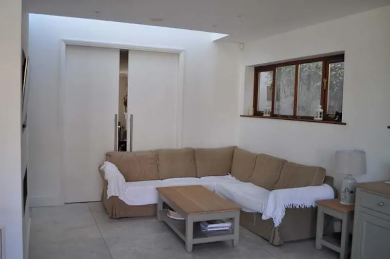 Living Room at Dulwich family house, D2348 (photo 5)