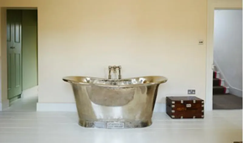 Bathroom at Lovely Clapham townhouse, B1806 (photo 7)