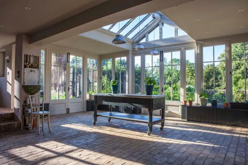 Conservatory at Rustic old vicarage in Eye, A1457 (photo 6)