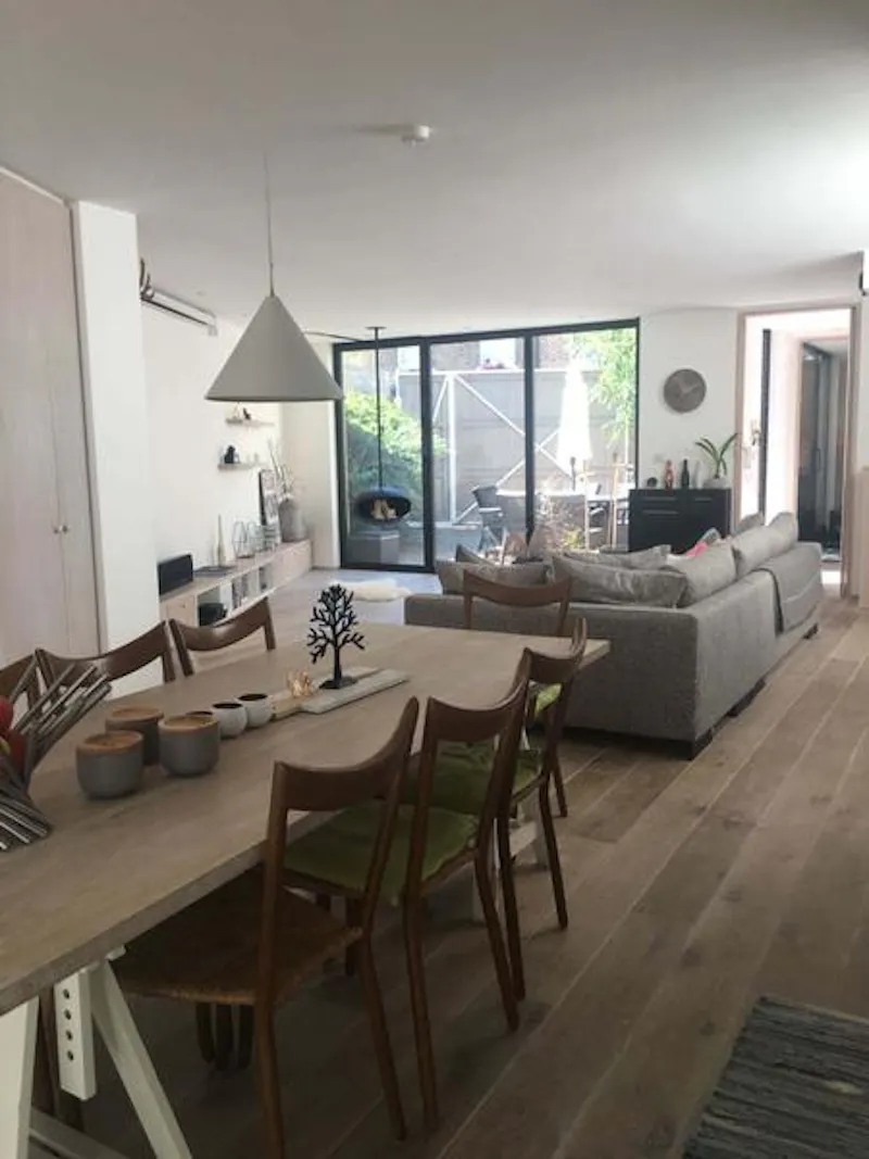 Dining room at Scandi-inspired Dalston house, K434 (photo 6)