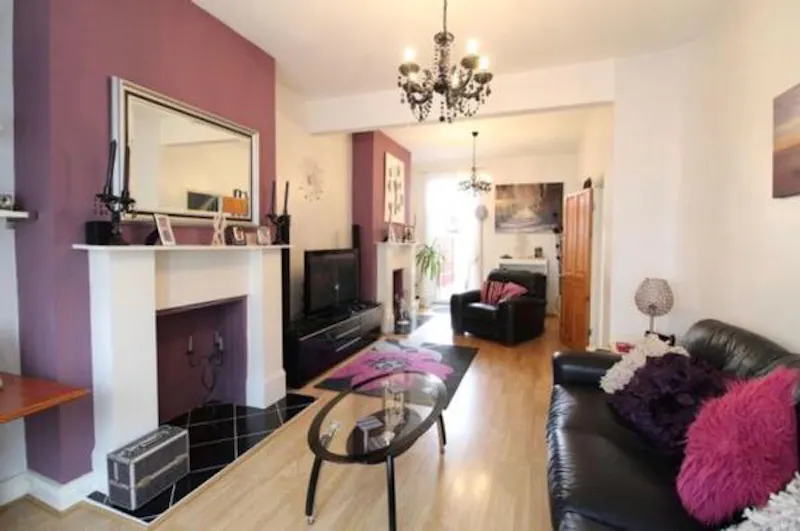 Living Room at Plaistow Victorian terrace house, B1807 (photo 3)