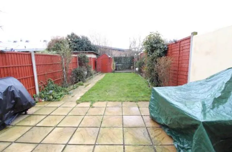 Garden at Plaistow Victorian terrace house, B1807 (photo 23)
