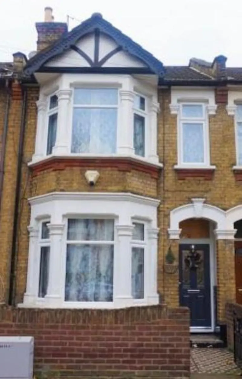 Plaistow Victorian terrace house, B1807 (photo 24)