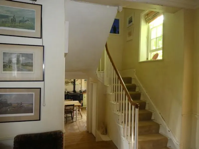 Staircase at Film location L676 in Hertfordshire (photo 13)