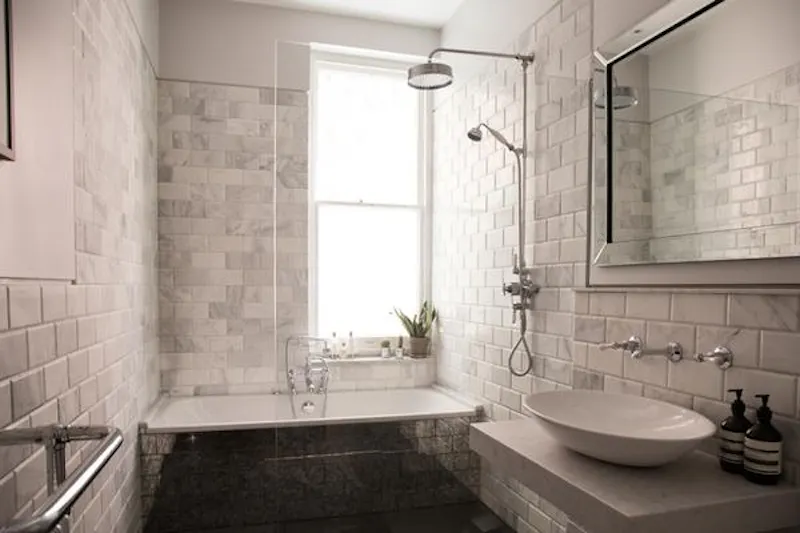 Stylish Streatham home, B1808 (photo 46)
