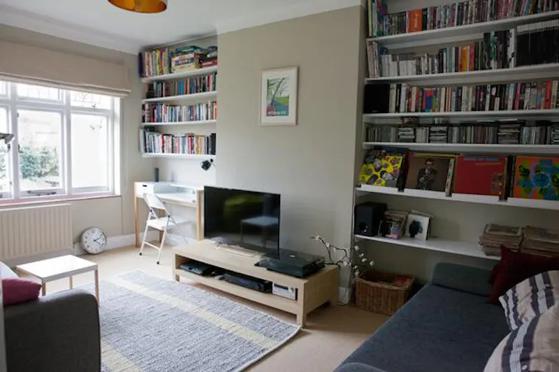 Library at Family home in Peckham, D2352 (photo 28)