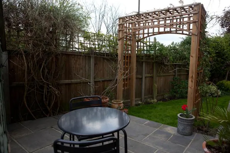 Family home in Peckham, D2352 (photo 49)
