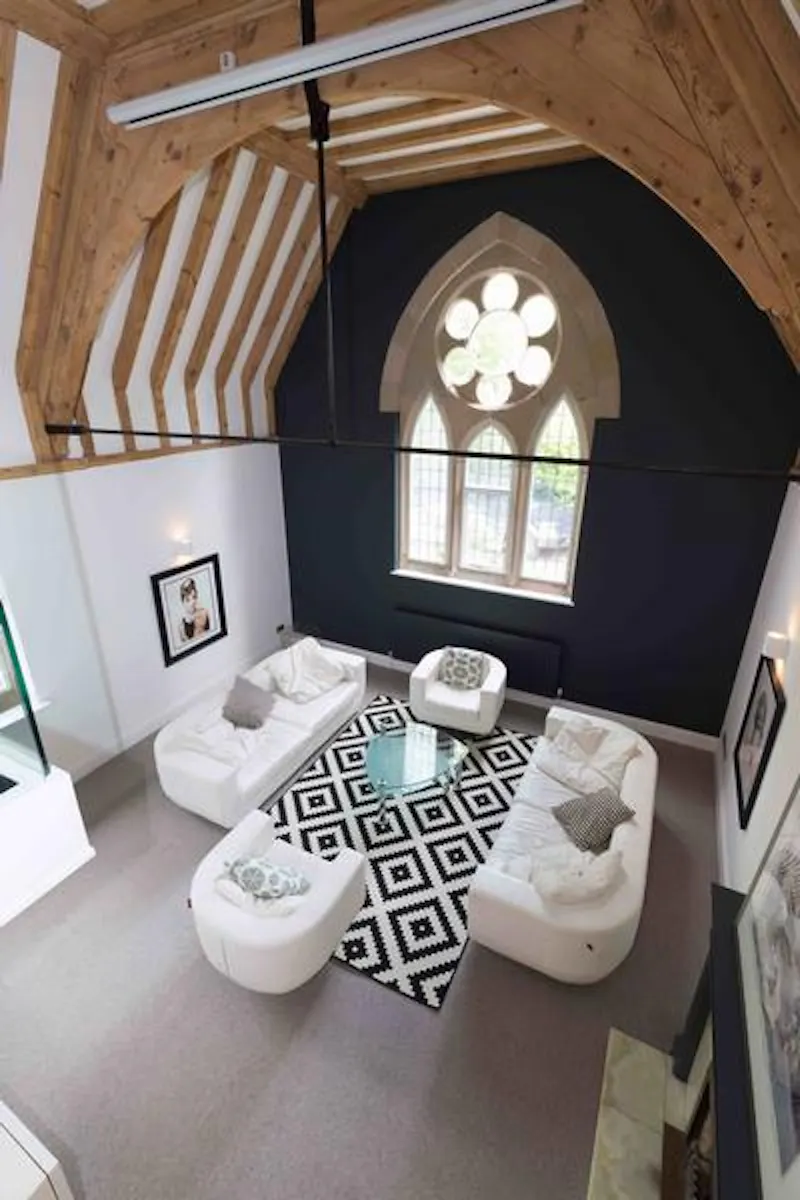 Stunning Eccleshall school house , B1809 (photo 3)