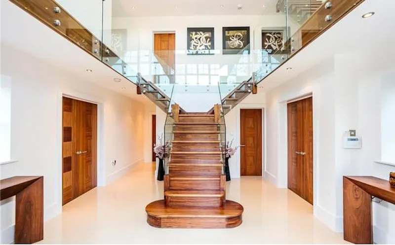 Staircase at Rickmansworth modern house, D2353 (photo 2)