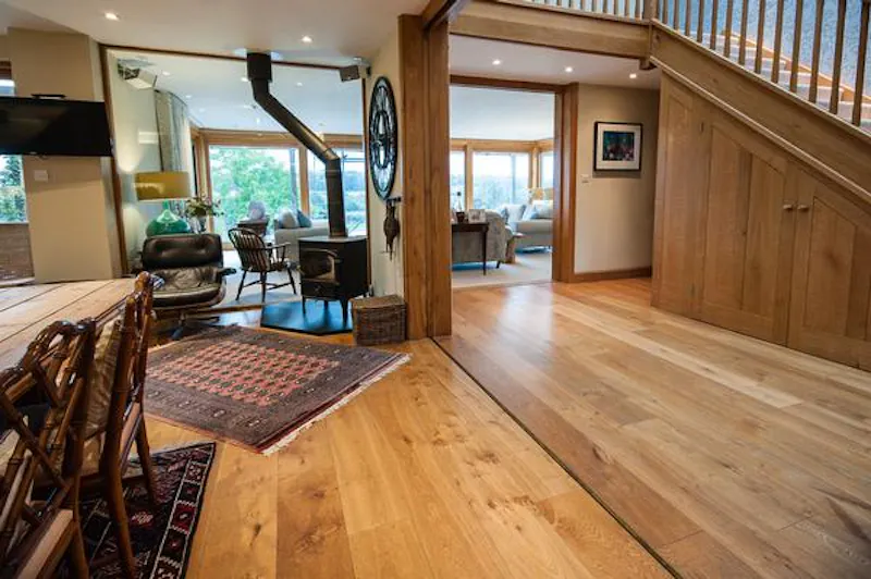 Open plan at Film location L678 in Kent (photo 5)