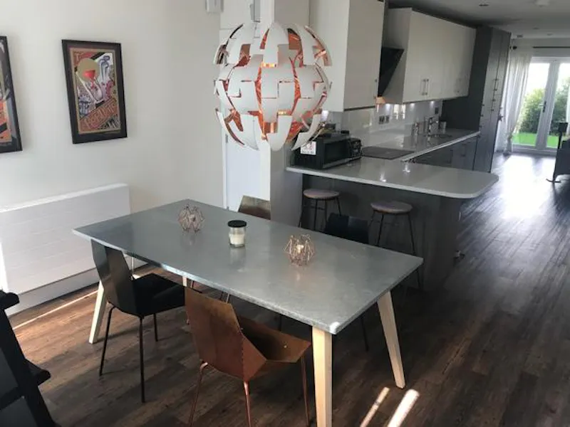 Dining room at Film location D2354 in Essex (photo 4)