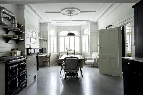 Stylish Streatham house, D2356