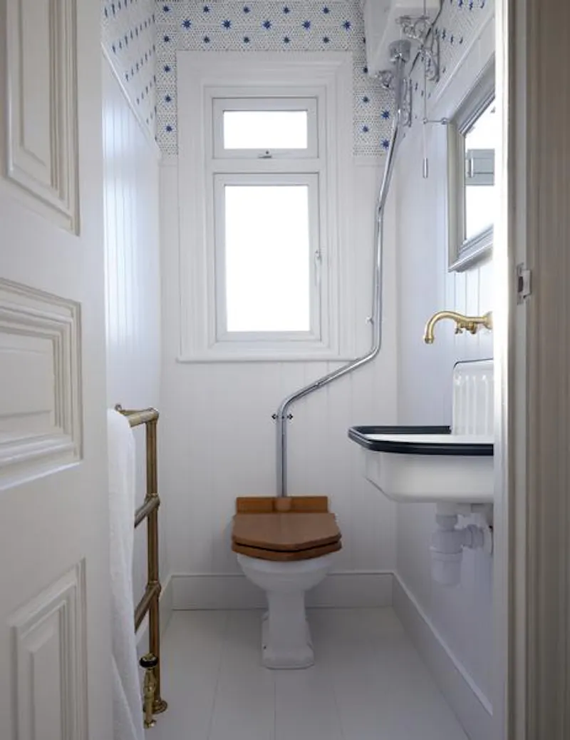 Stylish Streatham house, D2356 (photo 64)