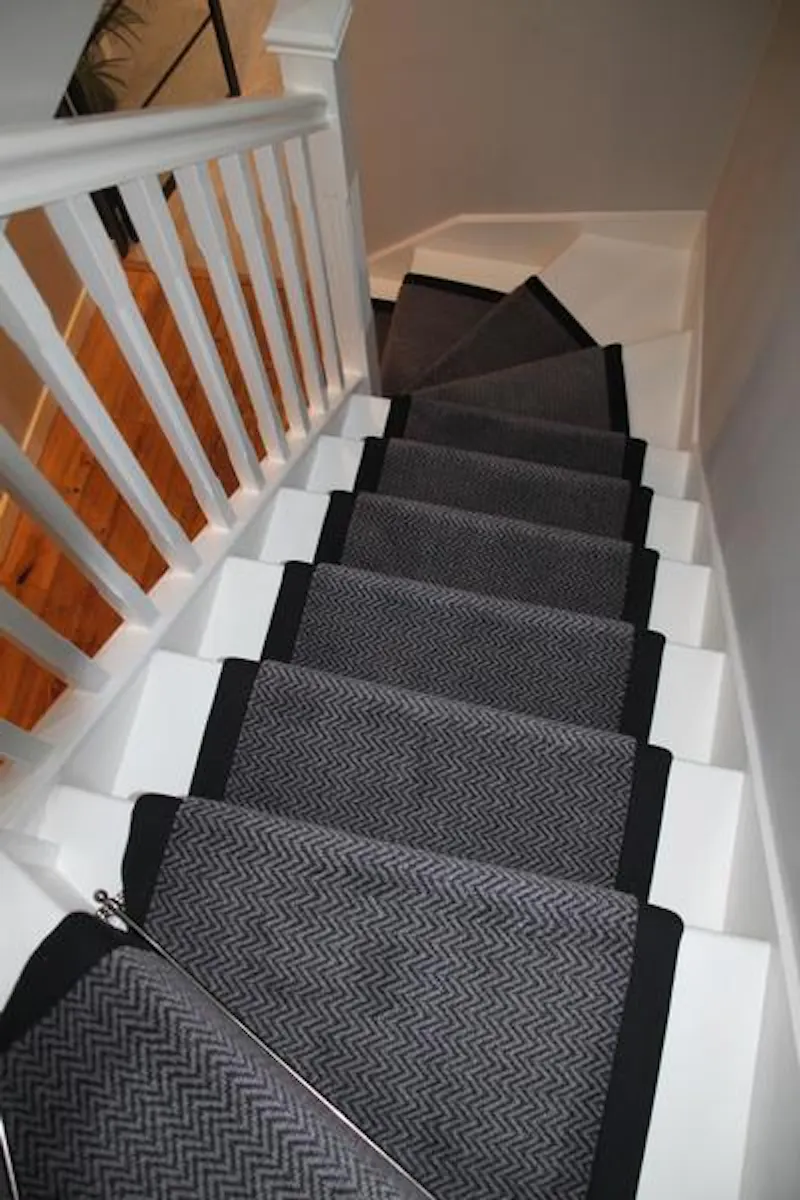 Contemporary Mill Hill house, D2357 (photo 15)