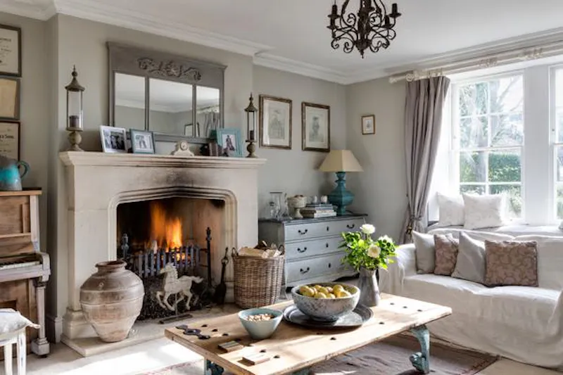 Fireplace at Film location L680 in Somerset (photo 8)