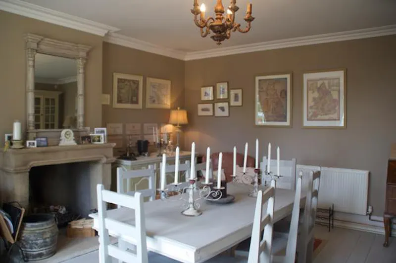 Dining room at Film location L680 in Somerset (photo 20)