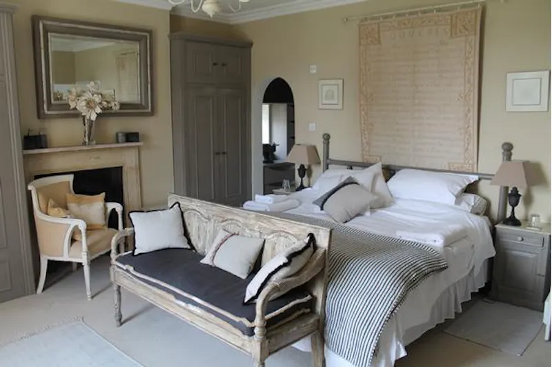Bedroom at Film location L680 in Somerset (photo 24)