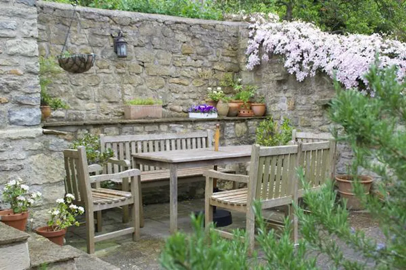 Terrace/Patio at Film location L680 in Somerset (photo 48)