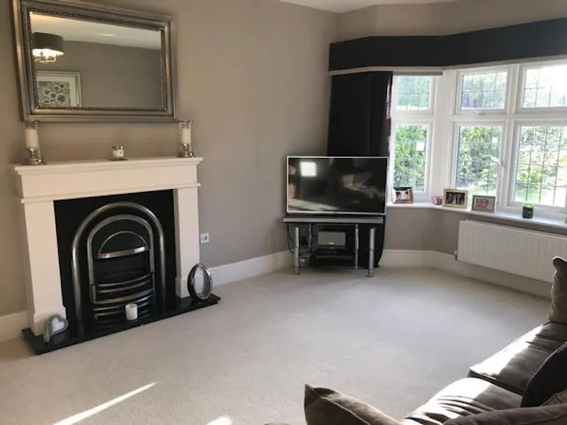 Fireplace at Film location D2358 in Cheshire (photo 6)