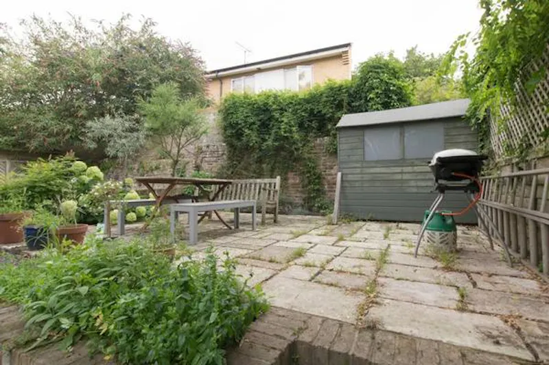 Delightful Dalston house, B1816 (photo 28)