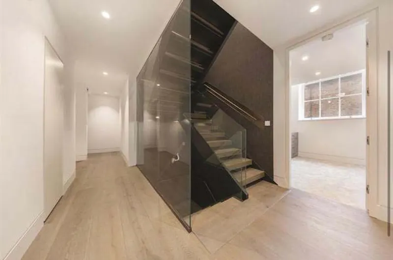 Staircase at Fabulous Battersea apartment, F1167 (photo 9)