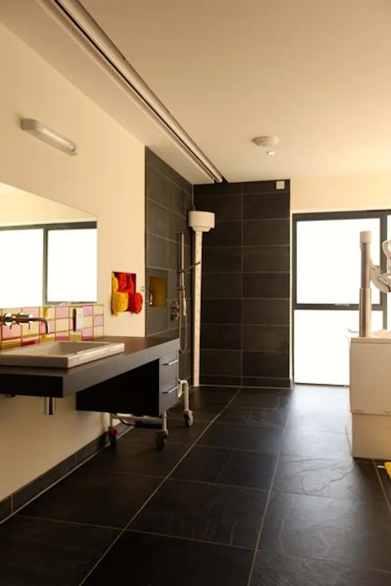 Ultra modern Kent beach house, K439 (photo 9)