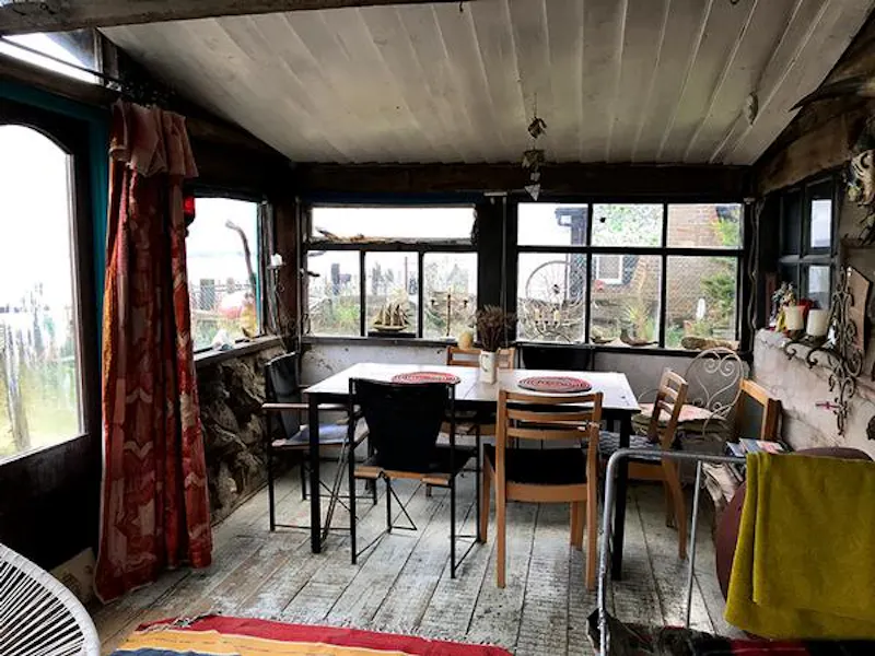Dining room at Isle of Sheppey beach shack, C902 (photo 9)