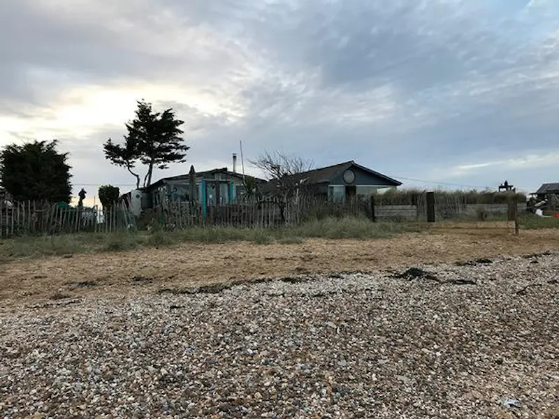 Isle of Sheppey beach shack, C902 (photo 21)