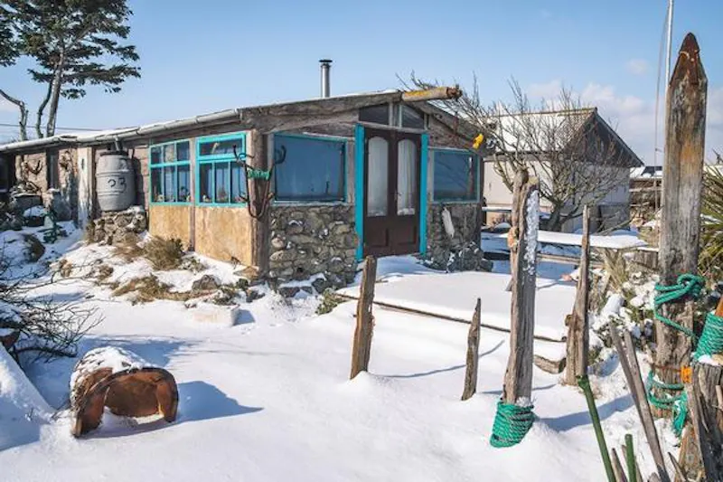 Isle of Sheppey beach shack, C902 (photo 24)