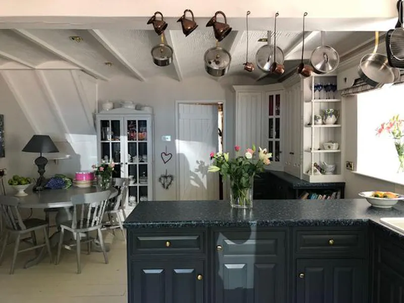 Quirky Leeds barn conversion, L684 (photo 10)