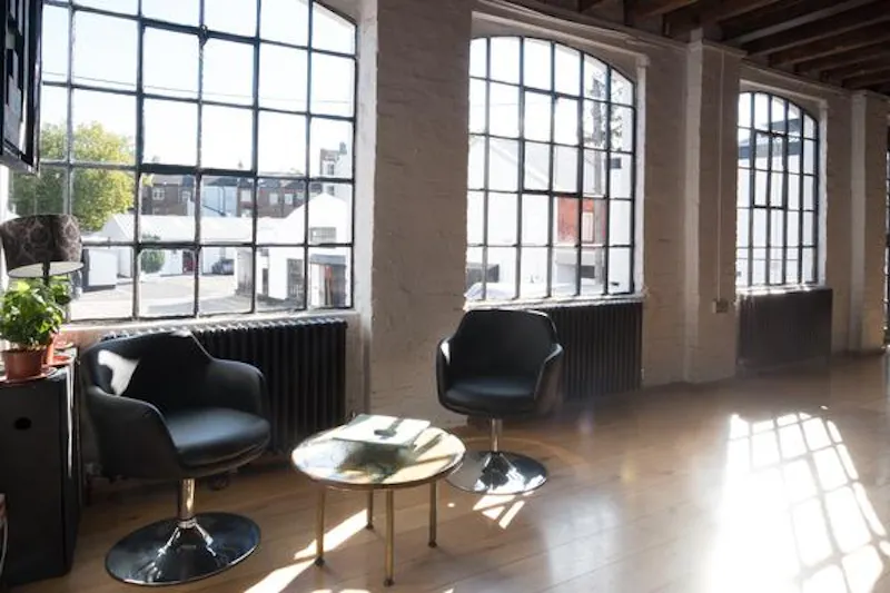 Trendy Cricklewood studio, N448 (photo 4)