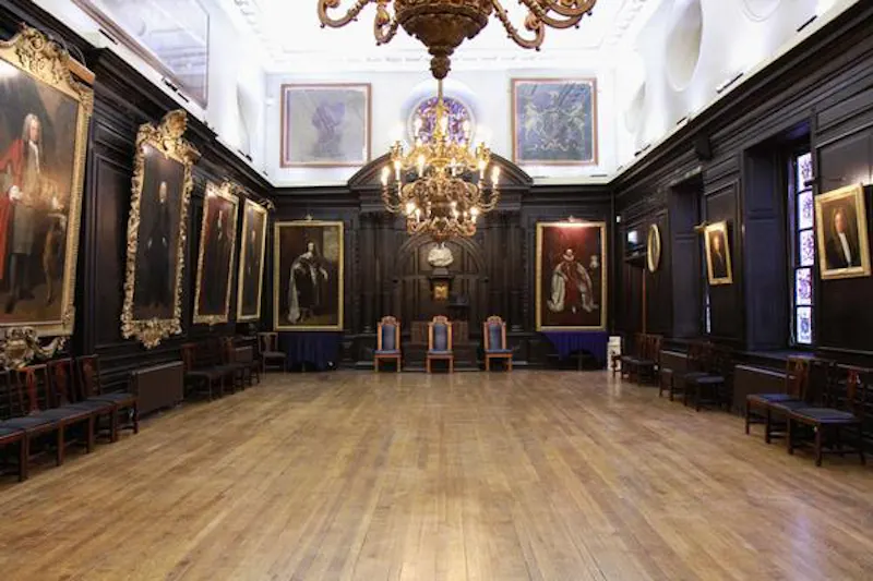 Ballroom at Opulent Blackfriars livery hall, A1463 (photo 3)