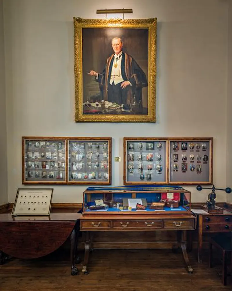 Opulent Blackfriars livery hall, A1463 (photo 15)