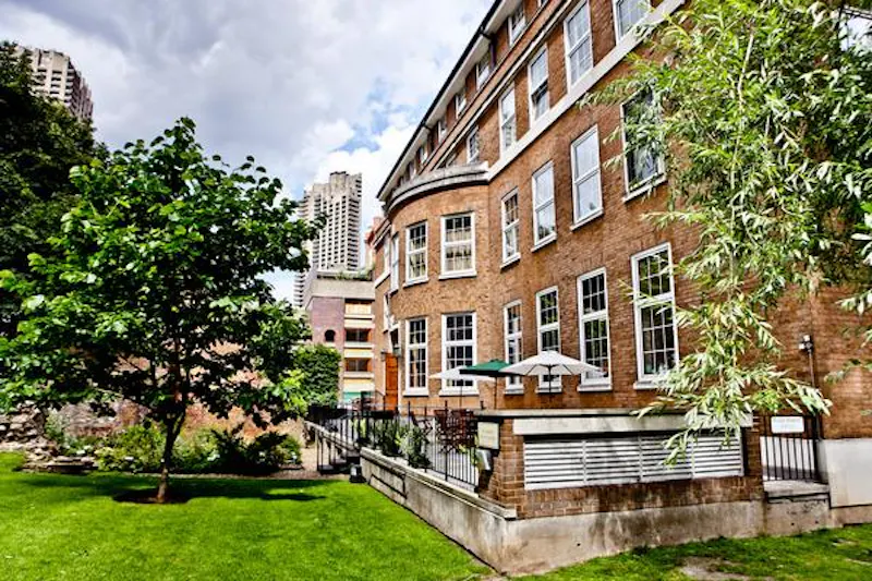 Impressive London Wall livery hall, A1464 (photo 19)