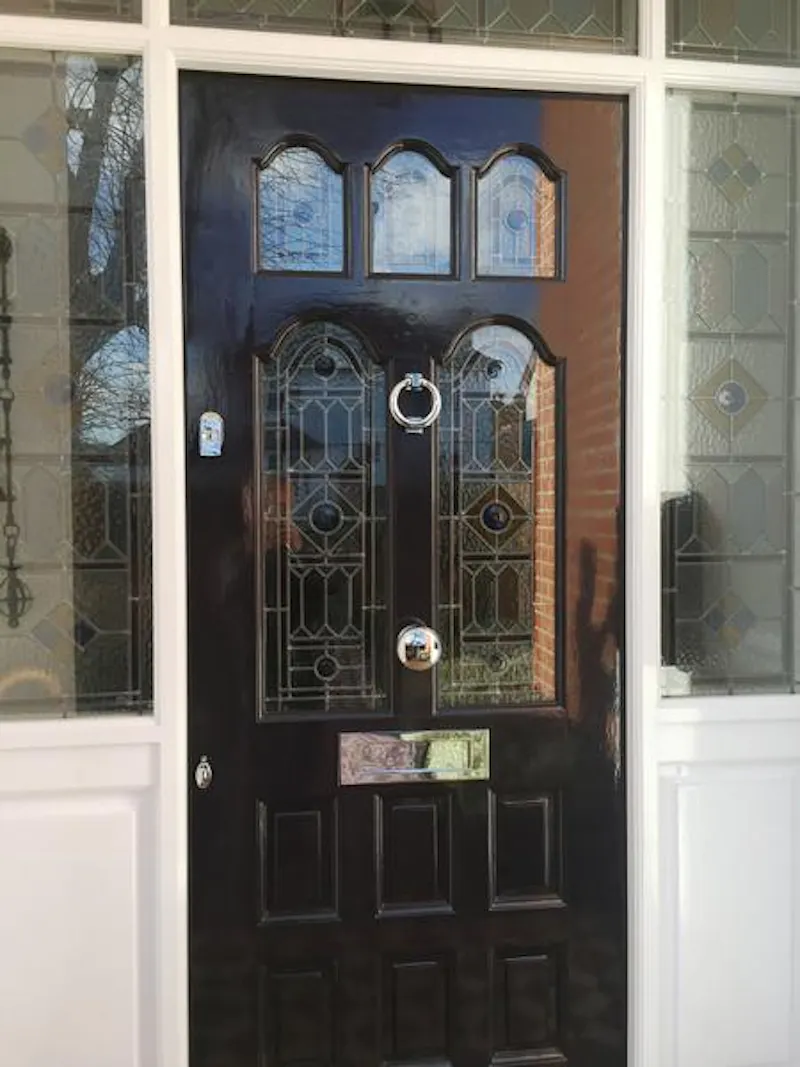 Double-fronted Sidcup home, B1827 (photo 4)