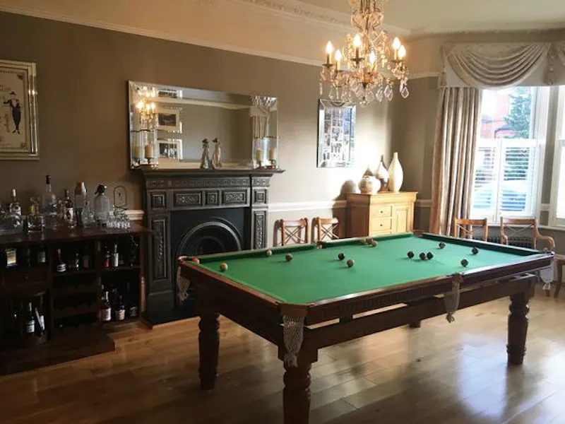 Games room at Double-fronted Sidcup home, B1827 (photo 15)