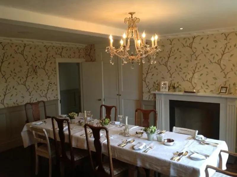 Dining room at Micheldever manor farm house, A1465 (photo 12)