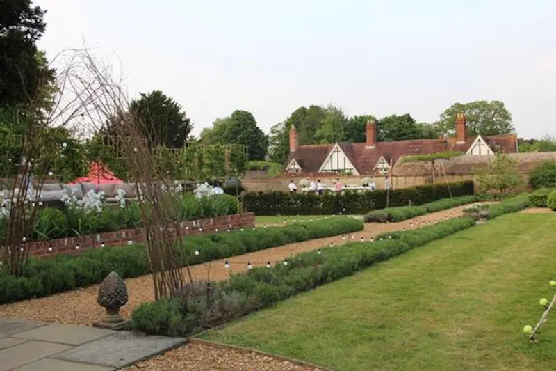 Micheldever manor farm house, A1465 (photo 36)